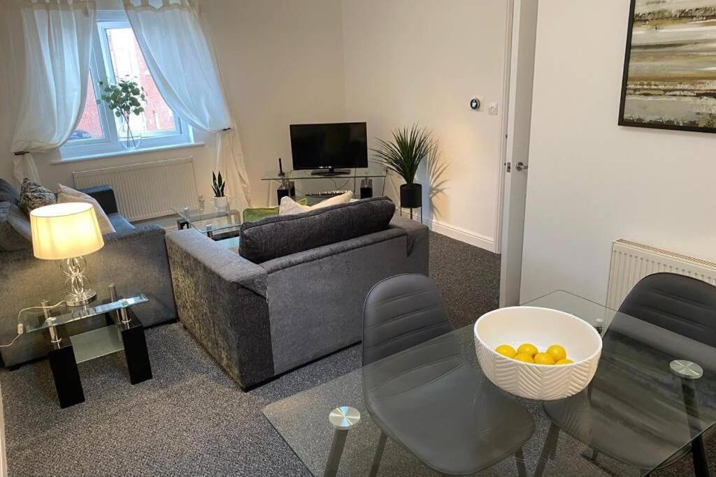 Alicia Newport By Mia Living 2 Bedroom Apartment With Dedicated Parking Newport (Gwent) Exterior foto