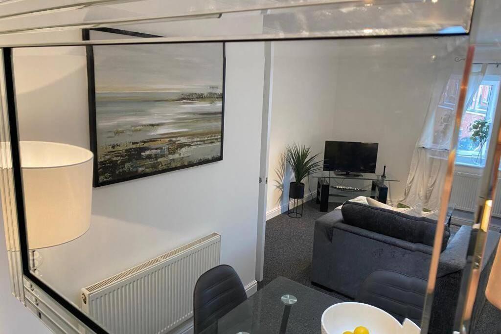 Alicia Newport By Mia Living 2 Bedroom Apartment With Dedicated Parking Newport (Gwent) Exterior foto